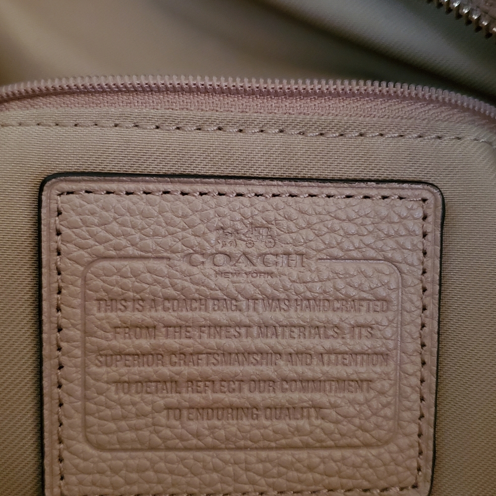 Tan Coach Purse - Picture 10 of 13